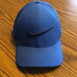 Nike Dri-Fit Golf Hat